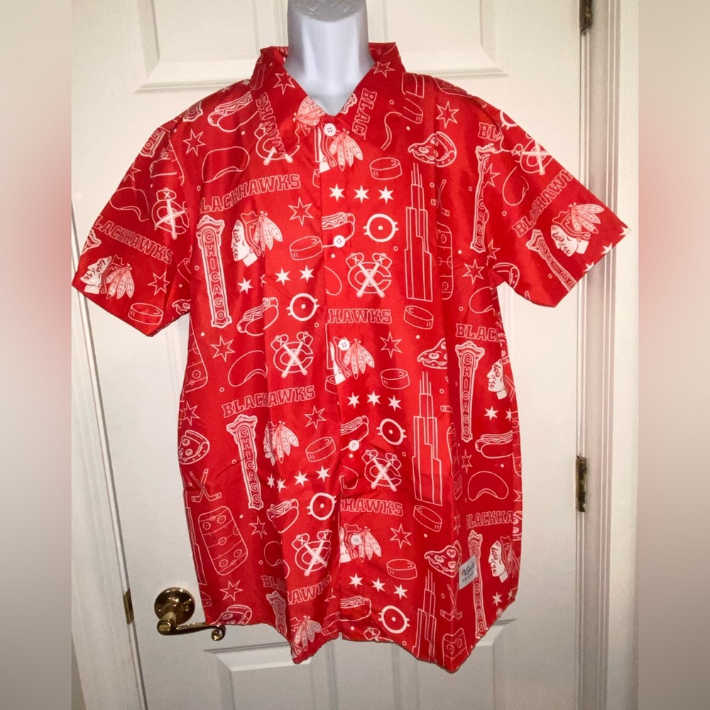 Mens Chicago Blackhawks SGA ultimate Chicago Hawaiian shirt. Brand new.